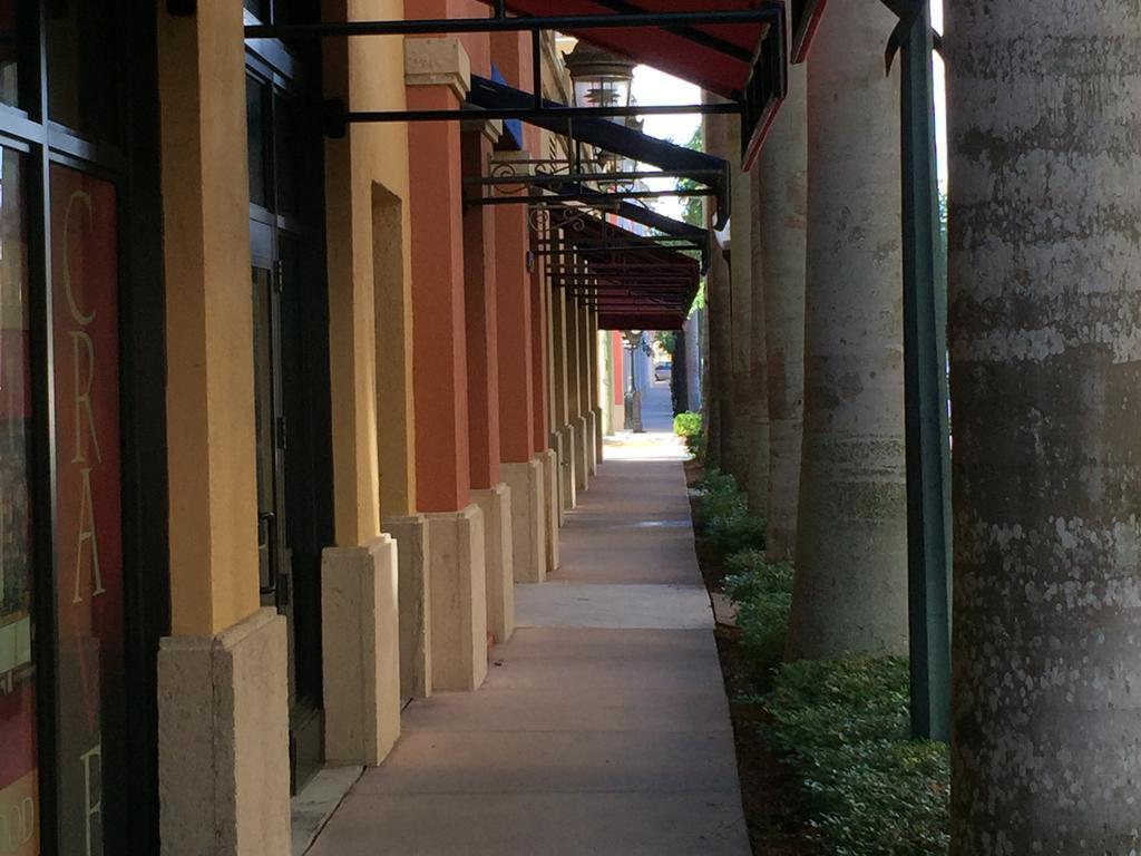Lyx Suites At Merrick Park In Coral Gables Bagian luar foto